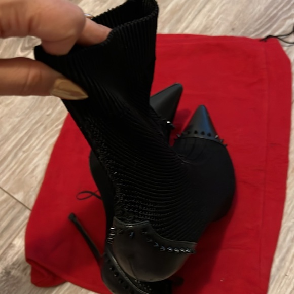 ChristianLouboutin booties - Picture 6 of 8